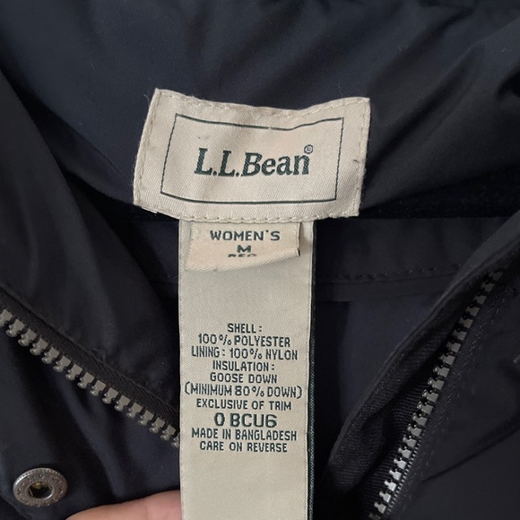L.L. Bean Black Puffer Jacket - Picture 2 of 9